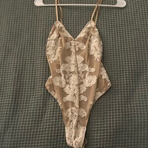 For love and lemons body suit